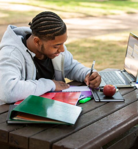 How Nigerians in IT Can Prove Exceptional Talent for the UK Global Talent Visa