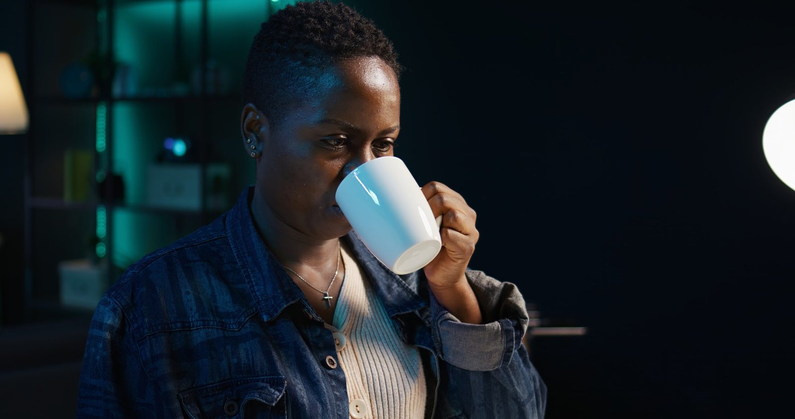 What Caffeine Does to Your Blood Pressure – Especially for Nigerians on UK Night Shifts ☕🌙💤