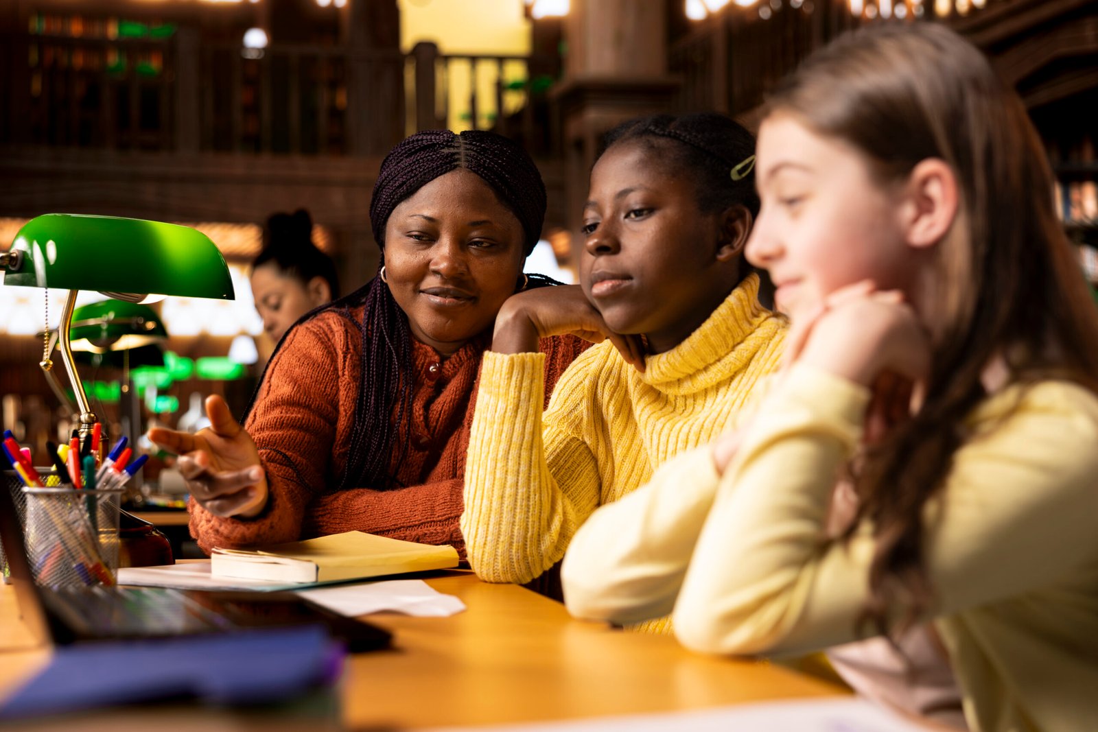 Understanding Social Learning Theory – and How Nigerians in the UK Can Use It to Thrive