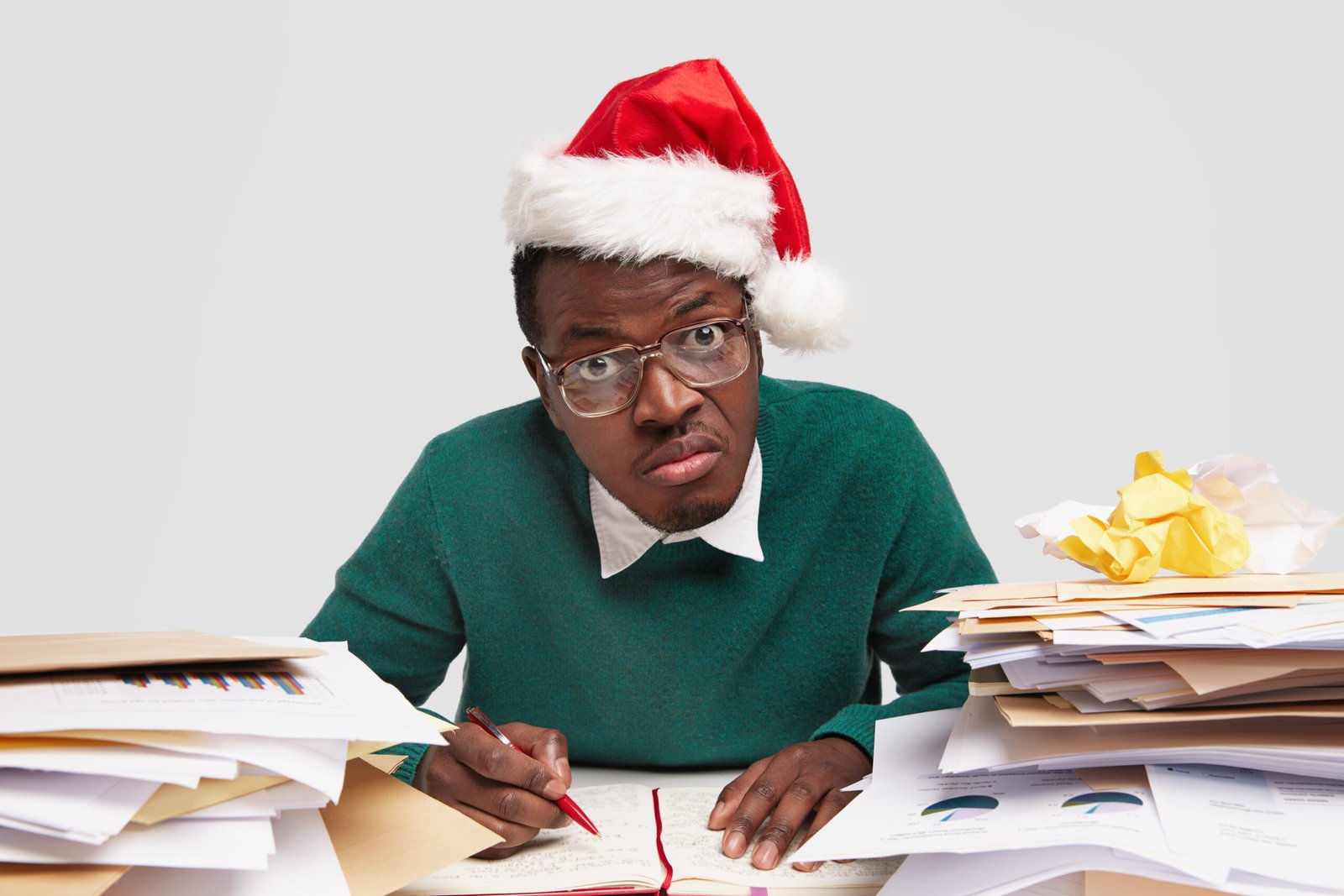 25 Smart Money Tips to Survive Christmas Without Financial Stress