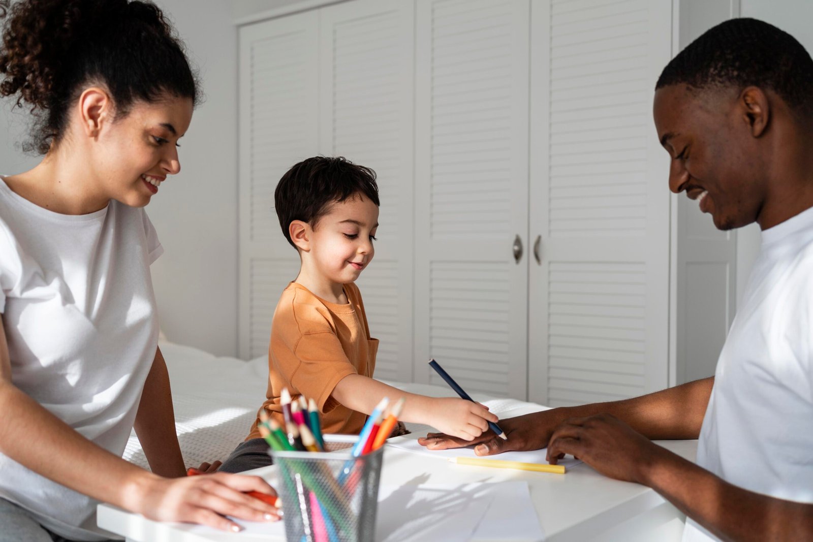 7 Important Questions to Ask Your Child’s Teacher If Your Child Struggles With Attention (UK Parents’ Guide)