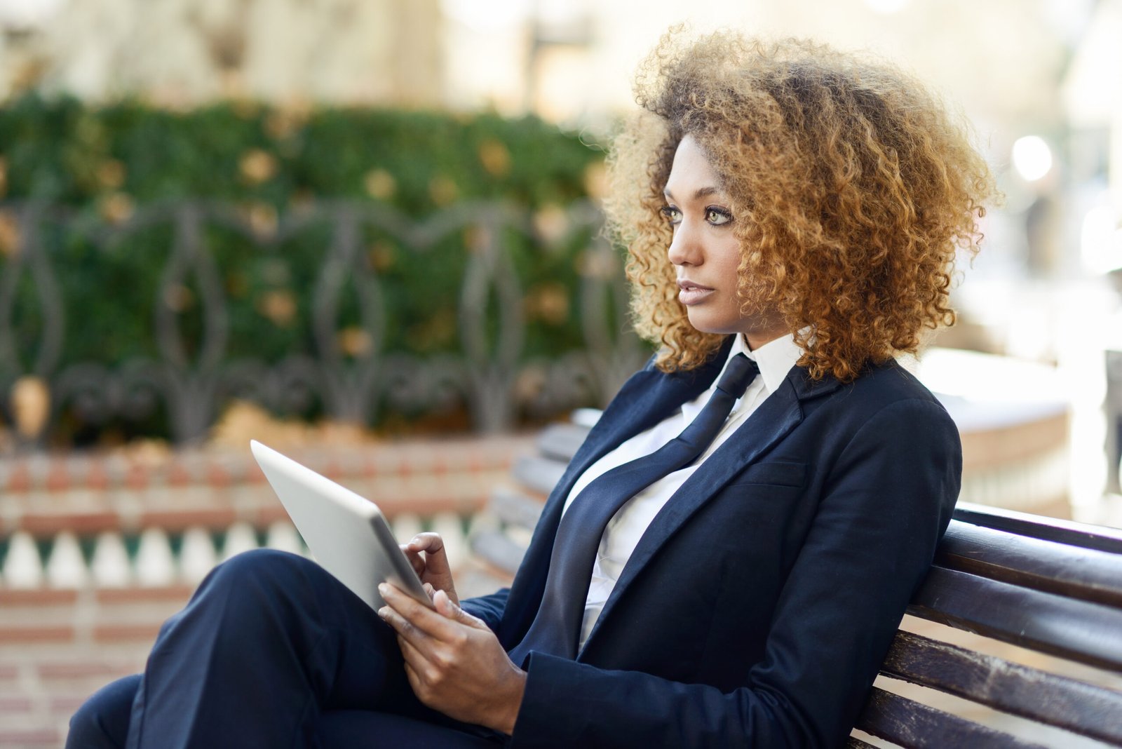 UK CoS Jobs: High-Paying Roles You Can Apply for Now