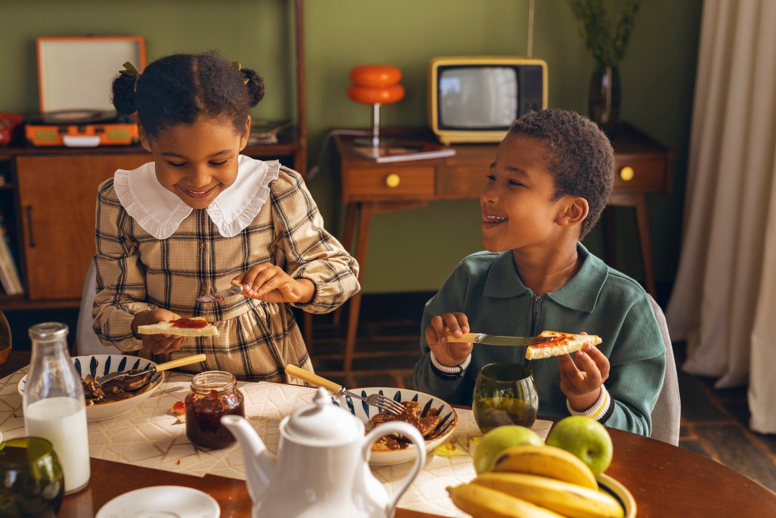 5 Breakfast Foods That Boost Brain Health in Kids