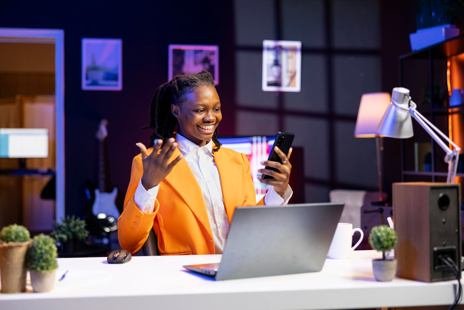 Social Media Manager Job UK (Visa Sponsorship Opportunity)