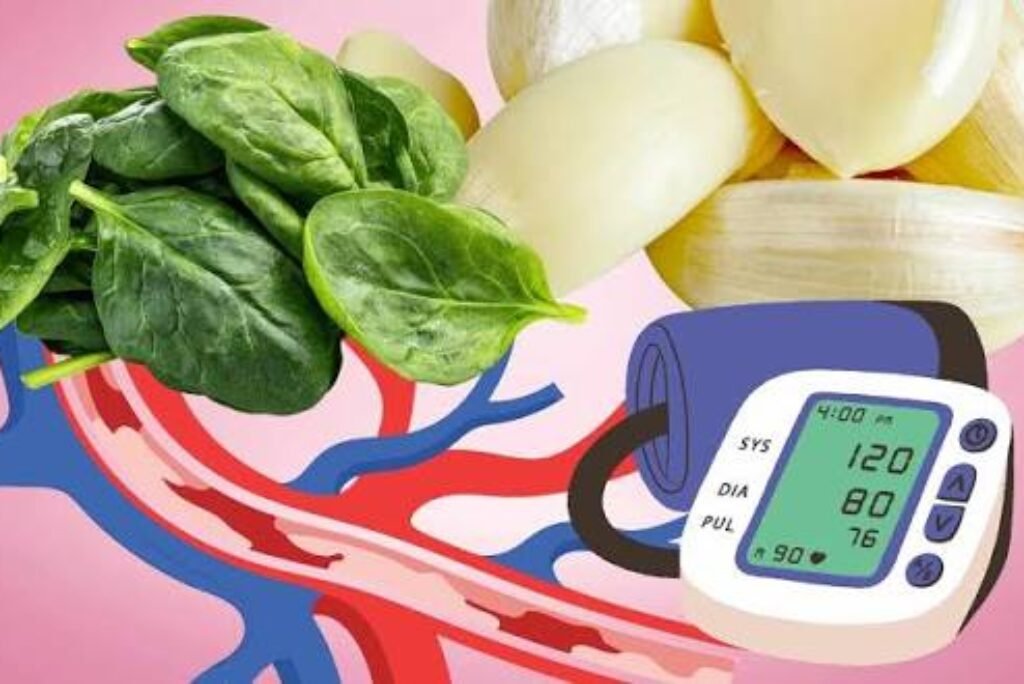4 Health Benefits of Eating Garlic and Spinach Together